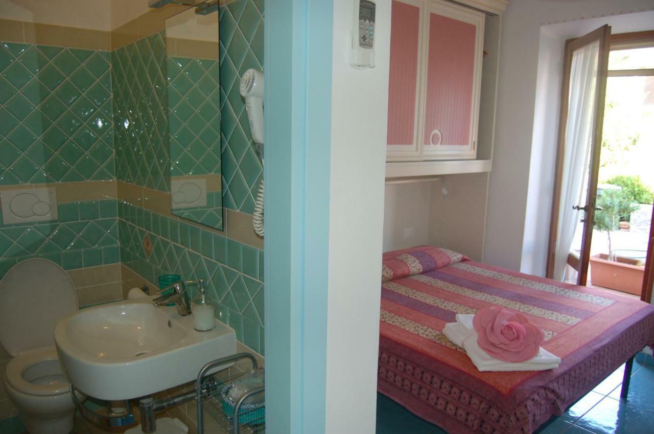 Bed and Breakfast La Rosada Джильо-Порто Экстерьер фото
